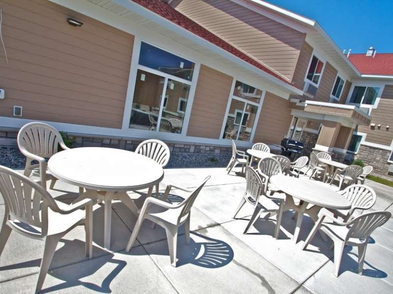 American Inn & Suites Parkers Prairie Экстерьер фото